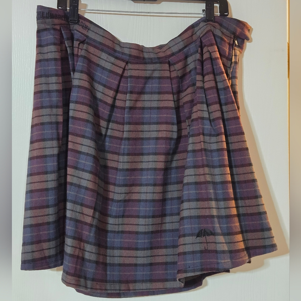 Hot Topic The Umbrella Academy Plaid Skirt